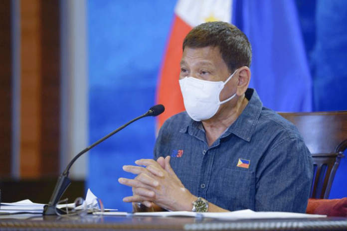 news-binay President Rodrigo Duterte apologizes for the confusion over the national government’s face shield policy during his public address Monday night after holding a meeting with the Inter-Agency Task Force on the Emerging Infectious Diseases core members at the Arcadia Active Lifestyle Center in Matina, Davao City on June 21, 2021. PCOO