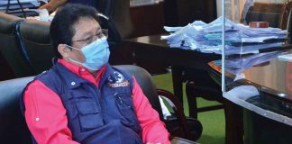 Dr. Adriano P. Subaan, incoming director of the Department of Health in Western Visayas, pays Iloilo’s Gov. Arthur Defensro Jr. a courtesy visit on June 29. He would assume office starting July 1. BALITA HALIN SA KAPITOLYO