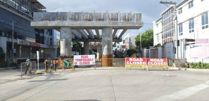The Department of Public Works and Highways started constructing the P480-million flyover in Barangay Ungka II in Pavia, Iloilo, in 2020. This 453.70-meter long flyover is expected to ease traffic congestion in the area once finished. JAPHET FAJARDO/PN