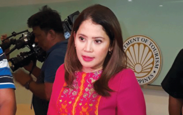 puyat “I don’t think I’ve met any tourism worker who did not want to get vaccinated. We want to be vaccinated because we want to restart tourism and we want to be protected,” says Tourism secretary Bernadette Romulo-Puyat.