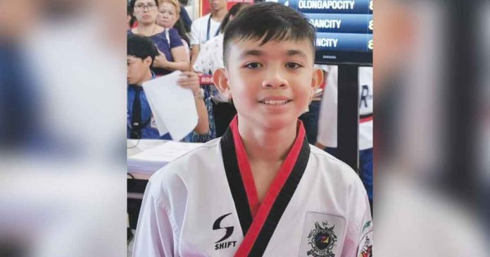 Esmaña With eight points, Cyd Edric Esmaña of Iloilo MVP Taekwondo Gym lands on the top spot of the Male Cadet Blackbelt Poomsae Category of the 2021 Smart/MVPSF Online National CPJ Speed Kicking and Poomsae Championship on Sunday.