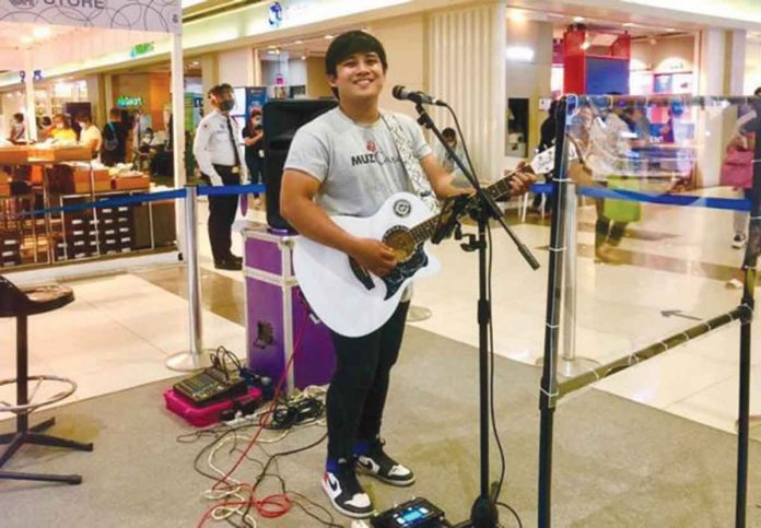 BuskCares, a live busking event at SM Delgado. MUZICARES-ILOILO BuskCares, a live busking event at SM Delgado. MUZICARES-ILOILO