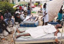Earthquake survivors overwhelm hospitals in Haiti Hospitals cannot handle the number of people who need treatment in Haiti after a 7.2-magnitude earthquake hit the southwest part of the country on Saturday. CNN