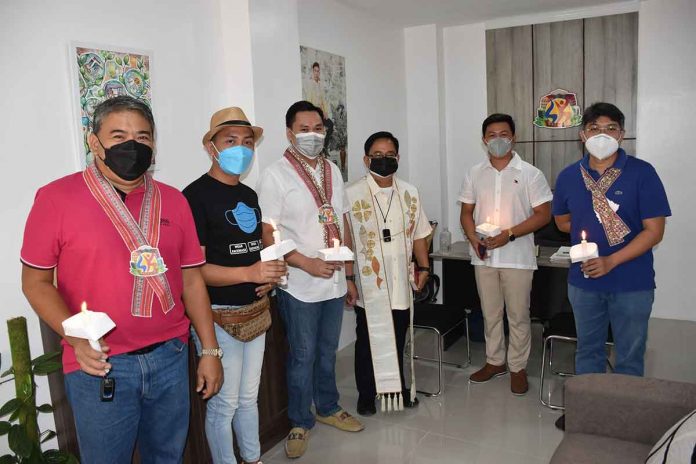 community-a (From left) Pavia’s Vice Mayor Edsel Gerochi, Barangay Captain Ariel Gerada of Barangay Balabag, Mayor Laurence Anthony Gorriceta, Rev. Fr. Renato Cuadras, SK Chairperson Jeff Moises Hontoria, and Congressman Michael Gorriceta attend the blessing ceremony for the SK Hall and Satellite Teen Center on August 25.
