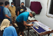 Suspected shabu worth P156,800 were recovered in an anti-drug operation in Barangay Cabug, Bacolod City on Aug. 21. CDEU/BCPO