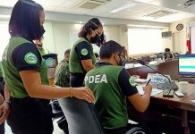 The Philippine Drug Enforcement Agency in Region 6 headed by Director Alex Tablate deliberates the barangay drug clearing at the Police Regional Office 6 in Iloilo City yesterday.
