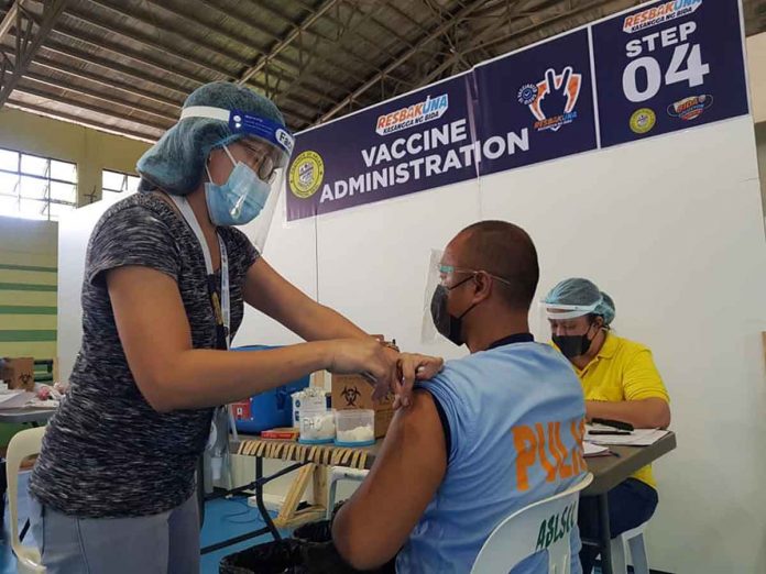 To achieve herd immunity against the coronavirus, Aklan must fully vaccinate 279,214 or 70 percent of its 398,877 population 18 years and older. PHOTO BY THE PROVINCIAL HEALTH OFFICE-AKLAN