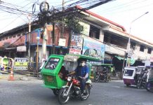 Kalibo’s average daily COVID cases up 53% Due to the rise in coronavirus infections, Aklan has been placed under modified enhanced community quarantine from Aug. 1 to 15, 2-21. Photo shows a tricycle driver in Kalibo, Aklan wearing a facemask while working.