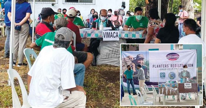 vmc Sugar producers sign up at the VMC Planters' Caravan, which started last week in Cadiz City. This week it will be in Manapla and Victorias City with various planters associations affiliated with the mill to signal the opening of the milling season this August 23.