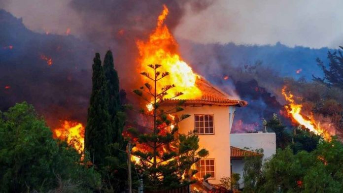 canary Lava from the Cumbre Vieja volcano destroys several homes in nearby villages on La Palma in the Spanish Canary Islands. REUTERS