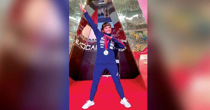 juuna-tsuki Philippine bet Junna Tsukii poses with her gold medal after reigning supreme in the 50-kilogram division of the women’s kumite in the 2021 Karate1 Premier League in Cairo, Egypt. JUNNA TSUKII