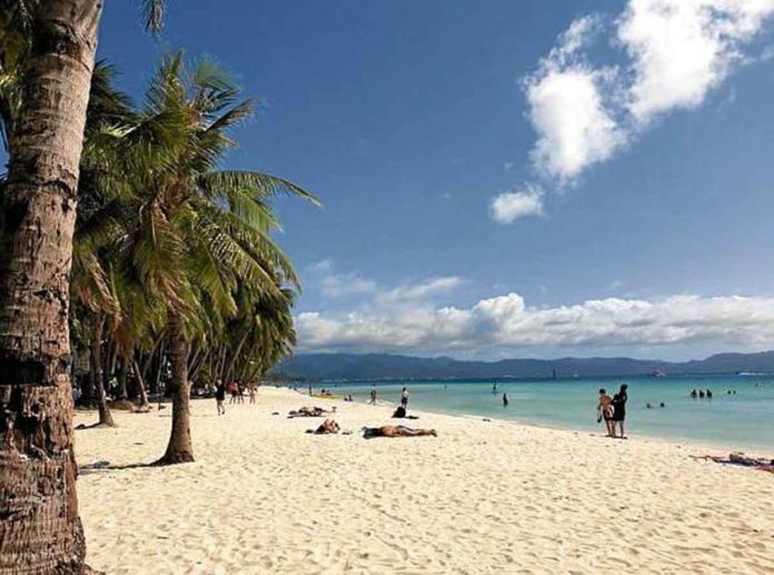 news-boracay BEACHES AND BETS. The world-renowned beaches of Boracay will soon attract the bets of high rollers, particularly from China, with casinos now allowed in the island resort. INQUIRER.NET