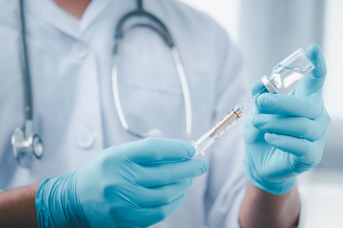 Vaccine - LOOKERSTUDIO SHUTTERSTOCK LOOKERSTUDIO / SHUTTERSTOCK