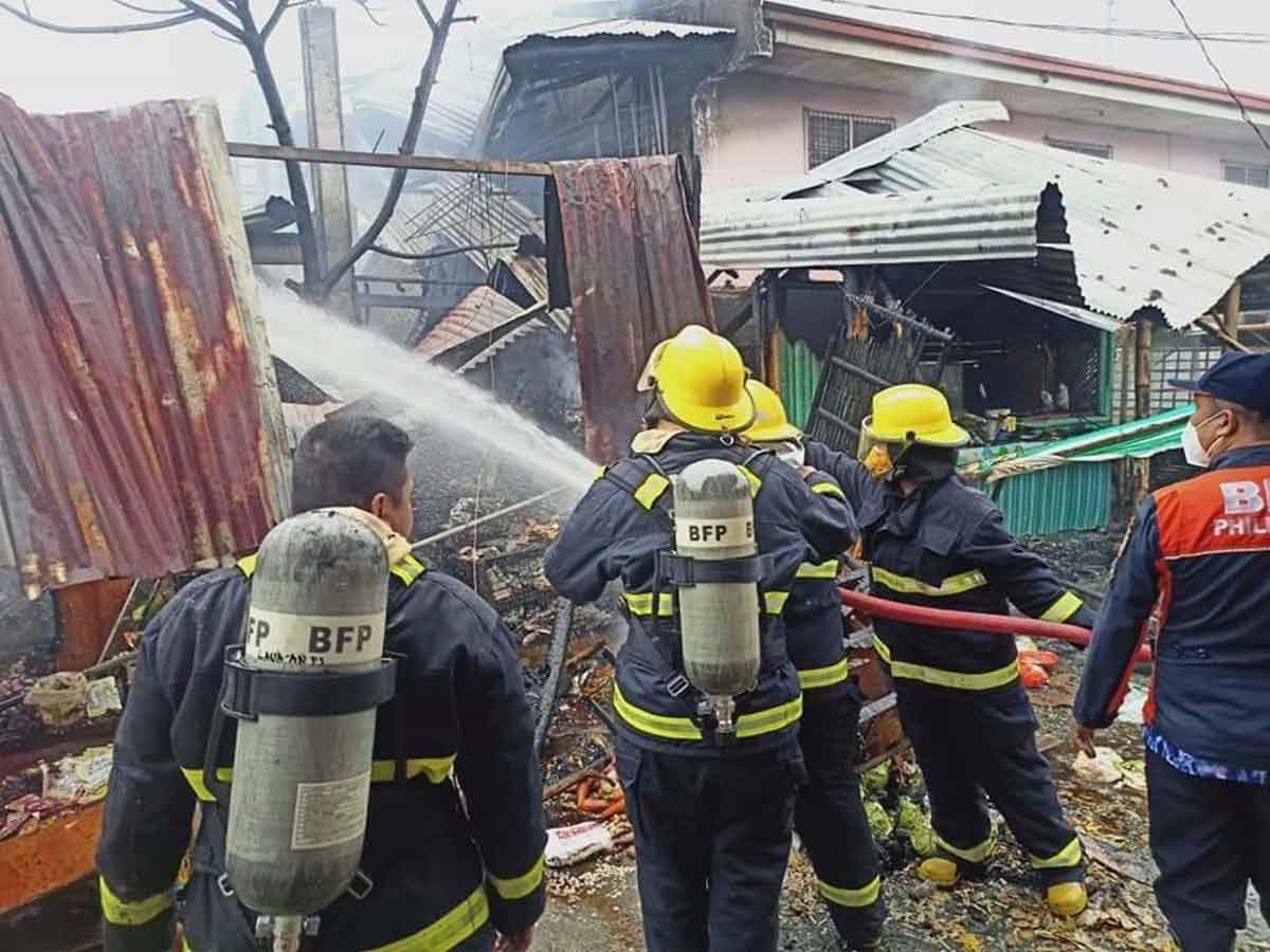 Laua-an fire burns 3 market establishments