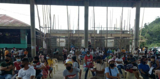 A total of 300 residents of Leon, Iloilo avail themselves of anti-coronavirus disease 2019 jabs through the “Bulig Bakuna” of the provincial government. PHO