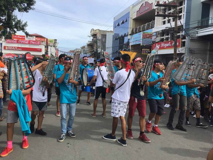 ati-bazaar Ati-Atihan Festival of Kalibo, Aklan is known for merrymakers converging on the streets for the sadsad. This year, however, this crowd-drawing activity won’t be held due to the coronavirus pandemic.