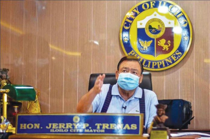 Mayor Jerry Treñas of Iloilo City advises those feeling unwell to stay home and isolate, and be tested, and for the general public to be vaccinated against coronavirus disease and/or get booster shots.