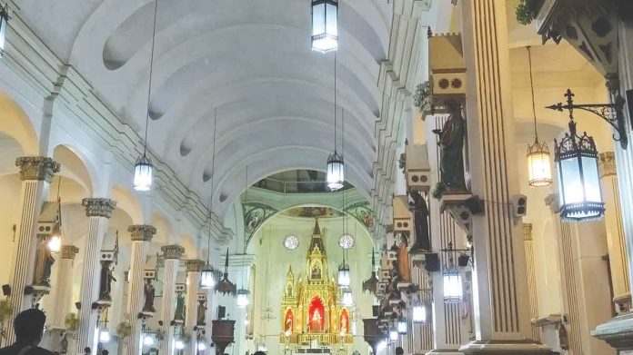 Inside-the-Church Jaro Cathedral