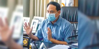 “Within 48 hours, we will issue an order placing the entire province of Iloilo under Alert Level 5 kontra dengue,” says Gov. Arthur Defensor Jr. The provincial government wants to start preparing early for a possible dengue outbreak which could further strain hospitals already teeming with coronavirus disease patients.