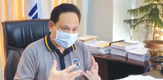 According to Gov. Arthur Defensor Jr. of Iloilo, if the mass wedding is indoor, the number of attendees must only be 30 percent of the venue’s maximum capacity. If it is outdoor, the number of attendees is only up to 50 percent of venue’s capacity.