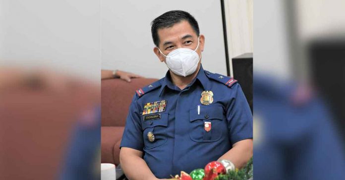dongbo Without a special permit from the Commission on Elections, gun owners are prohibited from taking their guns out of their residences, says Police Brigadier General Flynn Dongbo, police director of Western Visayas.
