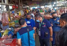 A team from the National Meat Inspection Service conducts a regular inspection at a public market in Iloilo City to discourage backyard slaughtering. PNA photo courtesy of Randy Lontoc/ NMIS FB page
