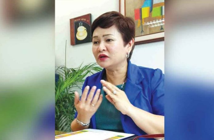 quinon-741x486 “Refrain from going to crowded and close places. Boost your immune system by having enough rest and sleep. Eat nutritious food and take vitamin supplements,” says Dr. Maria Socorro Colmenares-Quiñon, Iloilo provincial health chief.
