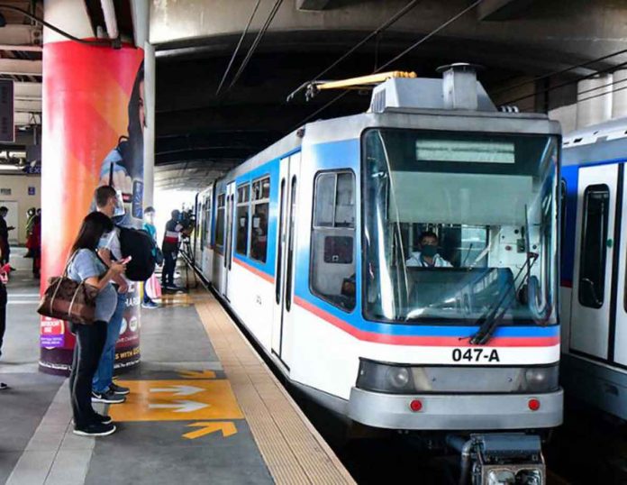 A month-long FREE RIDE on MRT-3 for all passengers, offered by the line management and the Department of Transportation from March 28 to April 30, 2022.