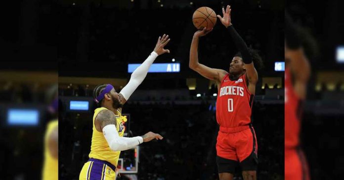 jale-green Filipino-American rookie Jalen Green of Houston Rockets attempts a shot while being defended by Los Angeles Lakers’ Carmelo Anthony. HOUSTON CHRONICLE PHOTO