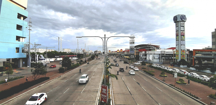 PROGRESSIVE AND HOPEFULLY DRUG-FREE, TOO. Iloilo City is a work in progress. One area that is making significant strides – aside from the city’s booming economy – is the campaign against drug trafficking. Now, 50 percent of the city’s 180 barangays are free from illegal drugs.