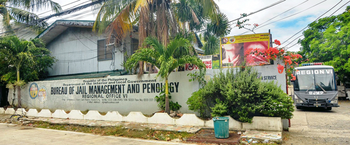 news-ruby-no-touch When the coronavirus pandemic started in 2020, the Bureau of Jail Management and Penology in Region 6 based in Iloilo City suspended the visitation rights of inmates to protect them from contracting the disease. PN PHOTO