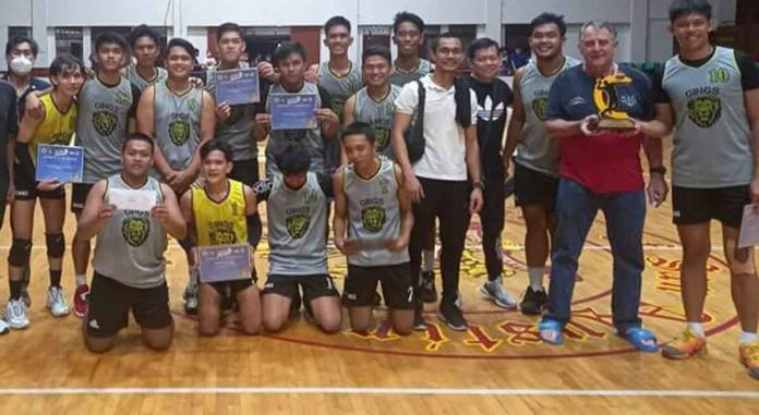 sports-living-pic Members of the Ging’s-Living Stones International School team. PHOTO COURTESY OF JEFFREY GETIDA