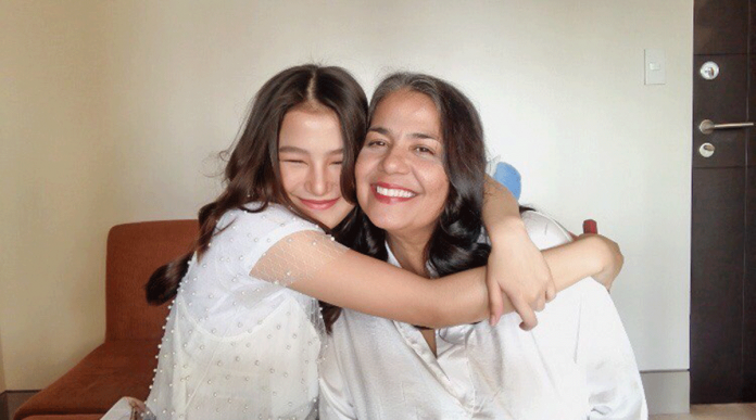 Lexi Gonzales with her mom