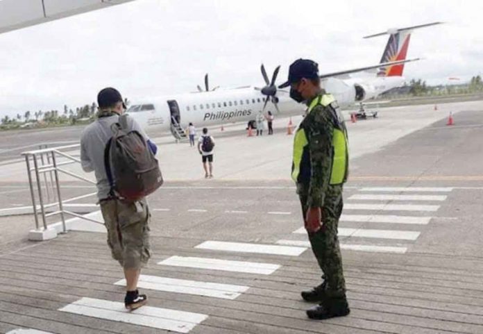 biz1 A significant increase in the number of passengers and domestic airline flights to Aklan in these summer months has been observed. The frequency of daily flights at the Kalibo International Airport has increased.