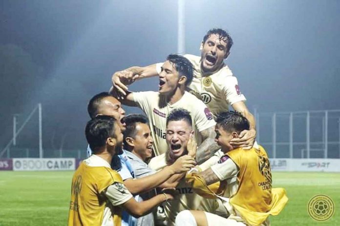 sports-united Members of United City Football Club celebrate after beating Kaya Futbol Club-Iloilo in the 2022 Copa Paulino Alcantara finals. UCFC PHOTO