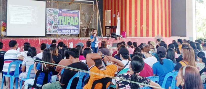 tupad-antique The Department of Labor and Employment - Antique Field Office conducts an orientation on the flagship employment program called TUPAD or or Tulong Panghanapbuhay sa Ating Disadvantaged/Displaced Workers in Hamtic, Antique.
