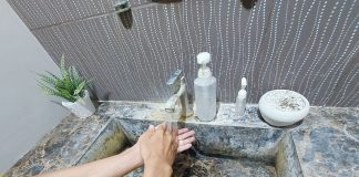 LOW WATER PRESSURE or no water at all will be experienced in Iloilo City and in the towns of Pavia, Santa Barbara and Leganes in Iloilo province beginning May 16. Metro Iloilo Water District and Metro Pacific Iloilo Water’s negotiation for contract renewal with its bulk water supplier bogged down. PN PHOTO