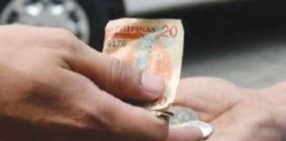 In a survey, 71 percent of respondents claimed they still settle their bills in cash, which may be due to reservations about using online portals as cybersecurity threats have been rising amid the pandemic. PHOTO ©PHILIPPINE DAILY INQUIRER 2022
