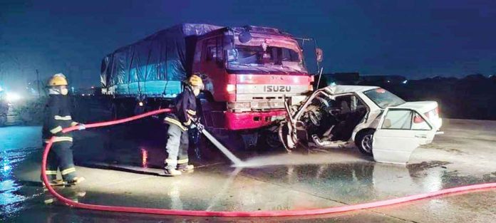 front-reckless A cargo truck and a car figure in a head-on collision in this undated photo taken at the circumferential road in Barangay Tacas, Jaro, Iloilo City. Driver’s error and reckless driving are the two main causes of vehicular accidents, according to the police. PN FILE photo