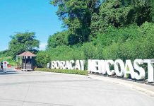 Here's the entrance to the sought-after Boracay Newcoast, a 150-hectare township. It is the first and only master-planned integrated tourism estate that makes up 12 percent of the island’s total area. This sprawling township features top-rated Boracay hotels, condominium clusters, luxury resorts, residences, and other commercial spaces spread throughout an estate.