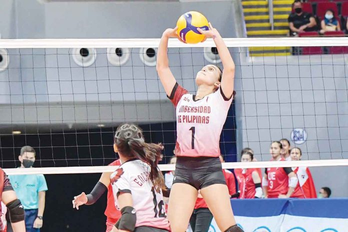 sotomil Ilongga Marianne Sotomil was solid with her setting in University of the Philippines Fighting Maroons’ straight-set win over Far Eastern University Lady Tamaraws. UAAP MEDIA BUREAU