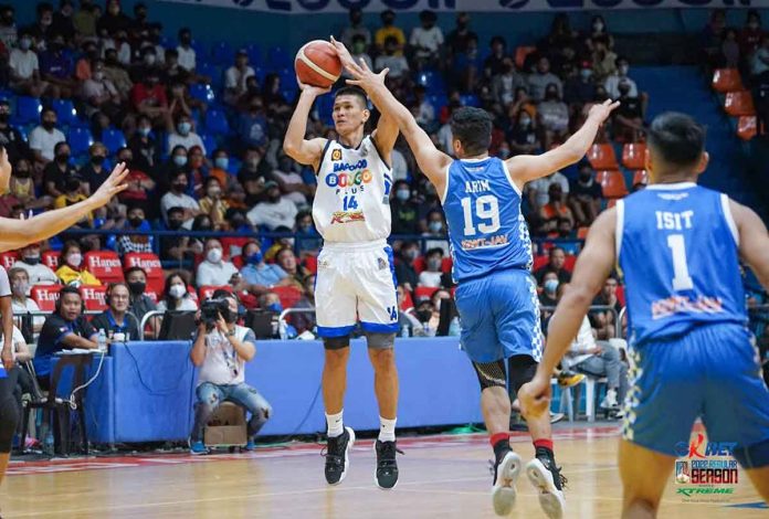 Richard Albo spearheaded Bacolod BingoPlus’ victory over Laguna Krah Heroes with four outside conversions. MPBL Photo.