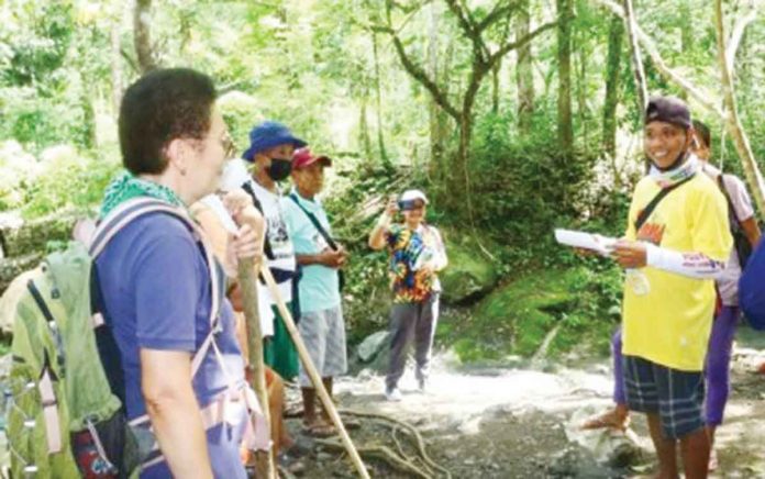 un-trains-sibalom-park-stakeholders These are some of the participants of a training-workshop on community-based ecotourism development sponsored by the United Nations Development Program - Biodiversity Finance Initiative, in partnership with the Department of Environment and Natural Resources, at Sibalom Natural Park in Antique. PHOTO COURTESY OF SNP