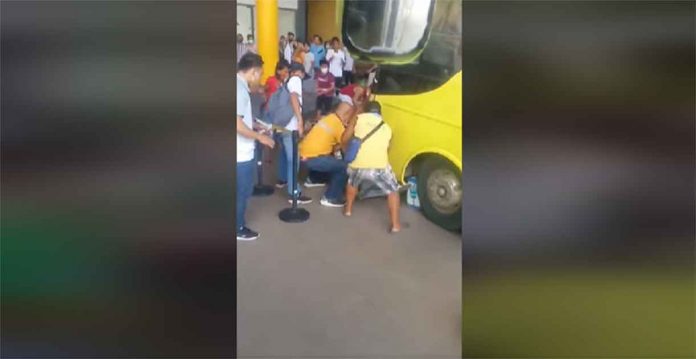 Jeka-Dela-Cerna---bus---dumaguete Screenshot taken from Jeka Dela Cerna's video/ Facebook