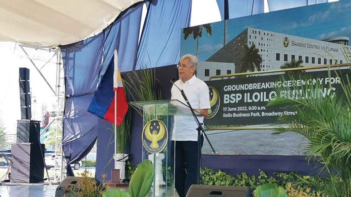 bsp “Little did I know that the airport that we failed to land on that particular day will be this place. Talaga, destiny is destiny,” says Bangko Sentral ng Pilipinas governor Felipe Medalla, referring to the site of the old Iloilo Airport where the new BSP Iloilo building will rise soon. PIA-6 PHOTO