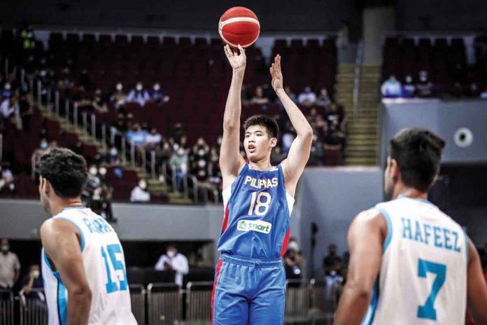 sports-gilas Shaun Geoffrey Chiu is one of the bright spots for Gilas Pilipinas against India. He has hauled 11 rebounds to go with five points. FIBA PHOTO