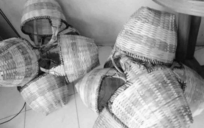 news-bamboo Native baskets or alat is being promoted in the municipality of Maasin, Iloilo as an alternative to single-use plastics. Photo courtesy of Maasin Municipal Environment and Natural Resources Office