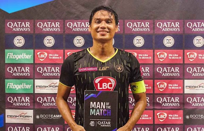 Ilonggo Jovin Bedic scores two goals in Kaya Futbol Club-Iloilo’s lopsided win over Mendiola 1991 FC. PFL PHOTO