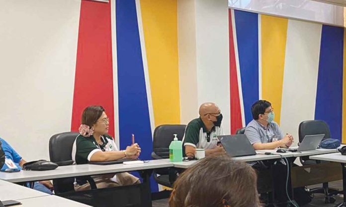 front-more1 MORE Electric and Power Corporation led by its president and chief executive officer, Roel Z. Castro, has started its tie-up with the Iloilo City Government and the United States Agency for International Development to form a Local Energy Plan for this bustling metropolis.
