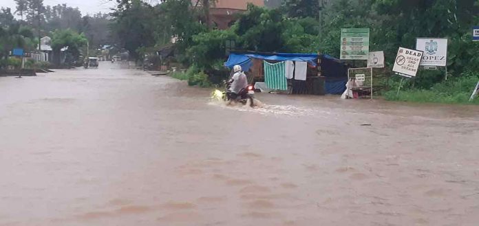 sipalay-class-suspension The Sipalay city government is among the local government units in Negros Occidental that suspended classes in all levels on Monday morning, Sept. 26, after heavy rains inundated parts of the city. SIPALAY DRRMO PHOTO